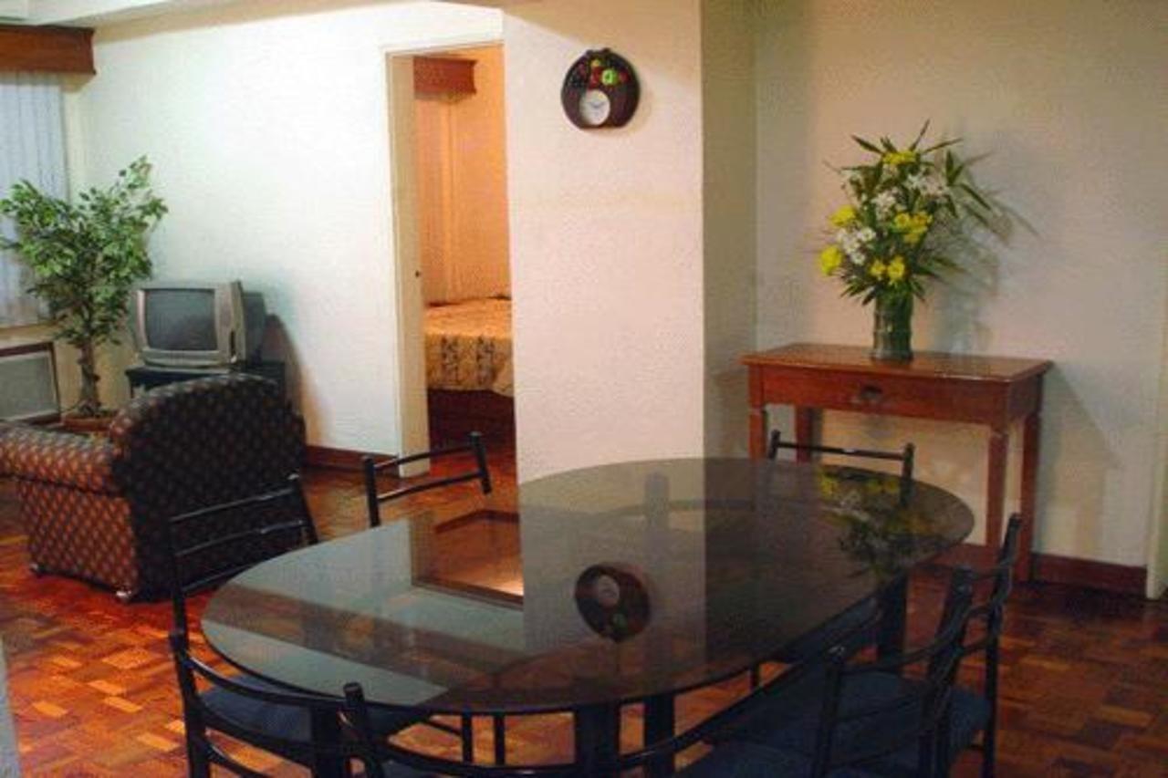 Citadel Inn Makati Makati City Zewnętrze zdjęcie