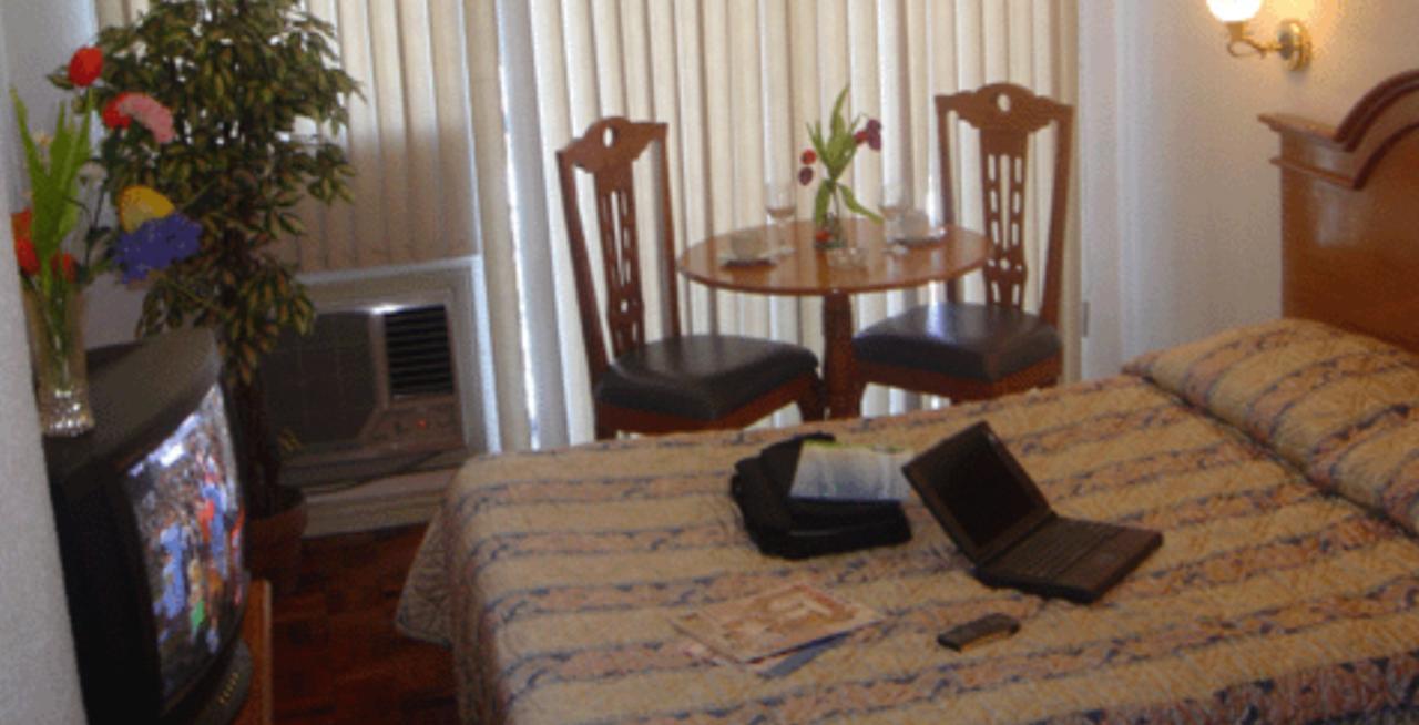 Citadel Inn Makati Makati City Zewnętrze zdjęcie